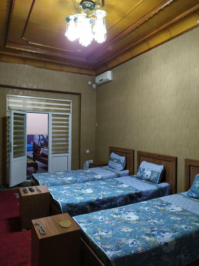 Uvaysiy Family Guest House Marghilon Exteriör bild