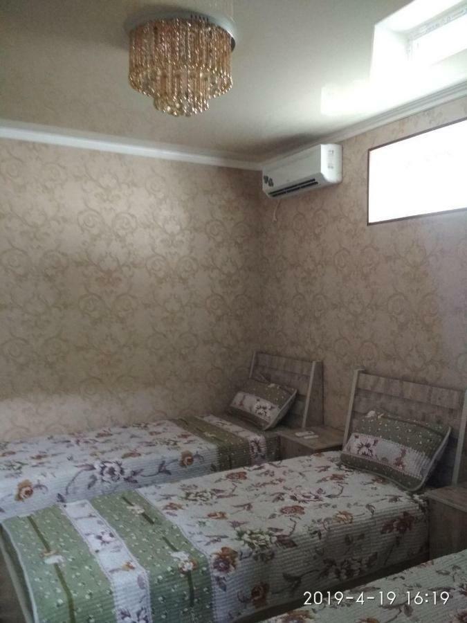 Uvaysiy Family Guest House Marghilon Exteriör bild