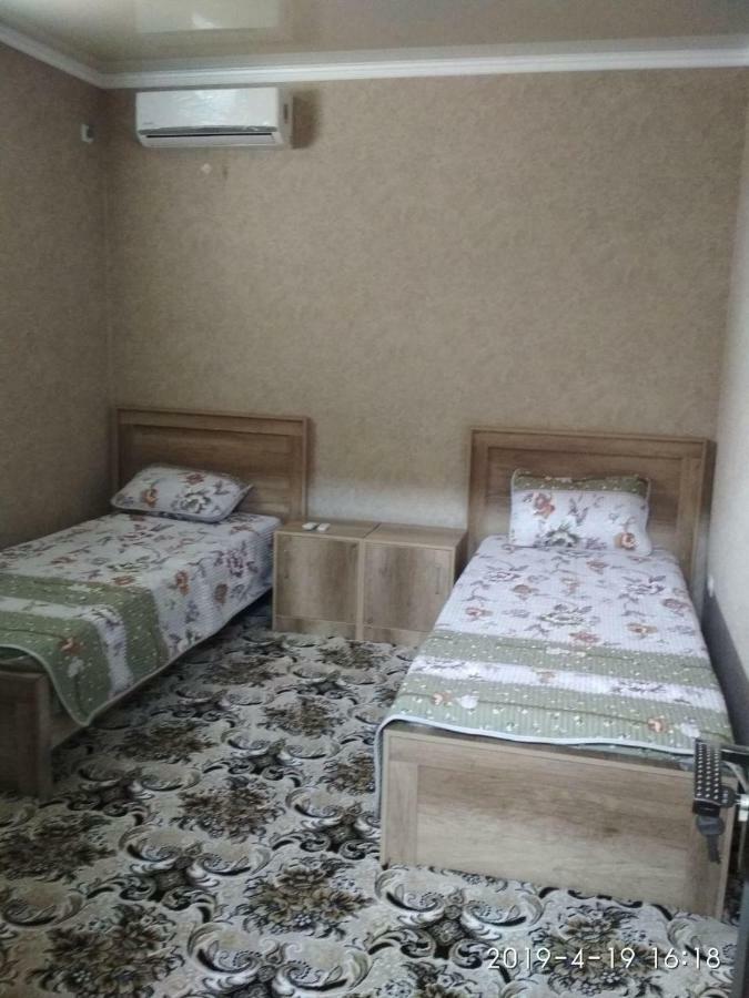 Uvaysiy Family Guest House Marghilon Exteriör bild